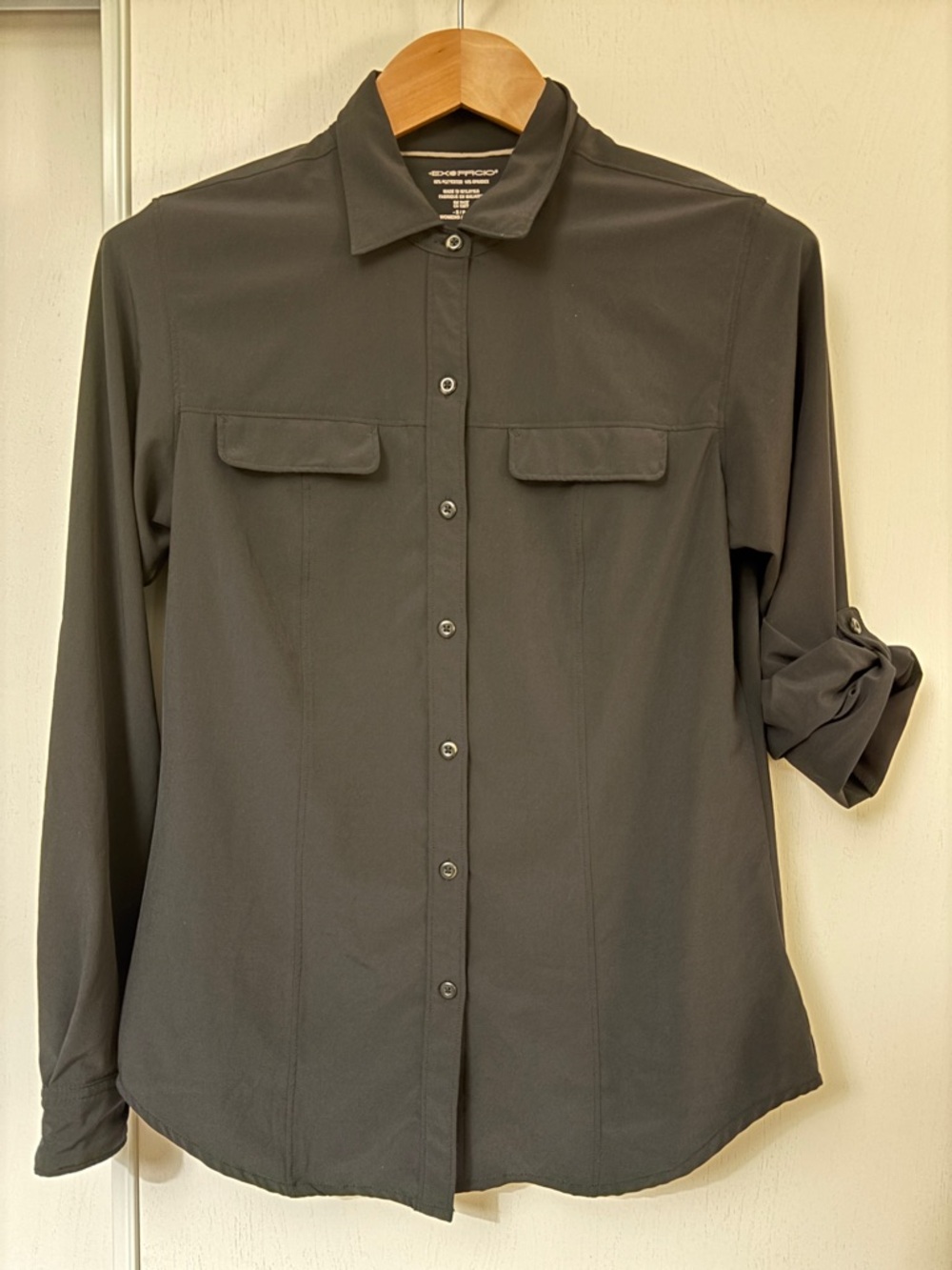 ExOfficio Black Travel Shirt Size Small Hiking Packable Gorpcore Utility Light